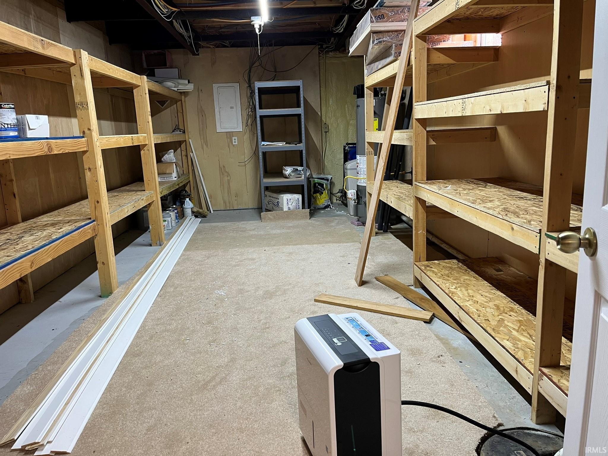 7100 S 400 E