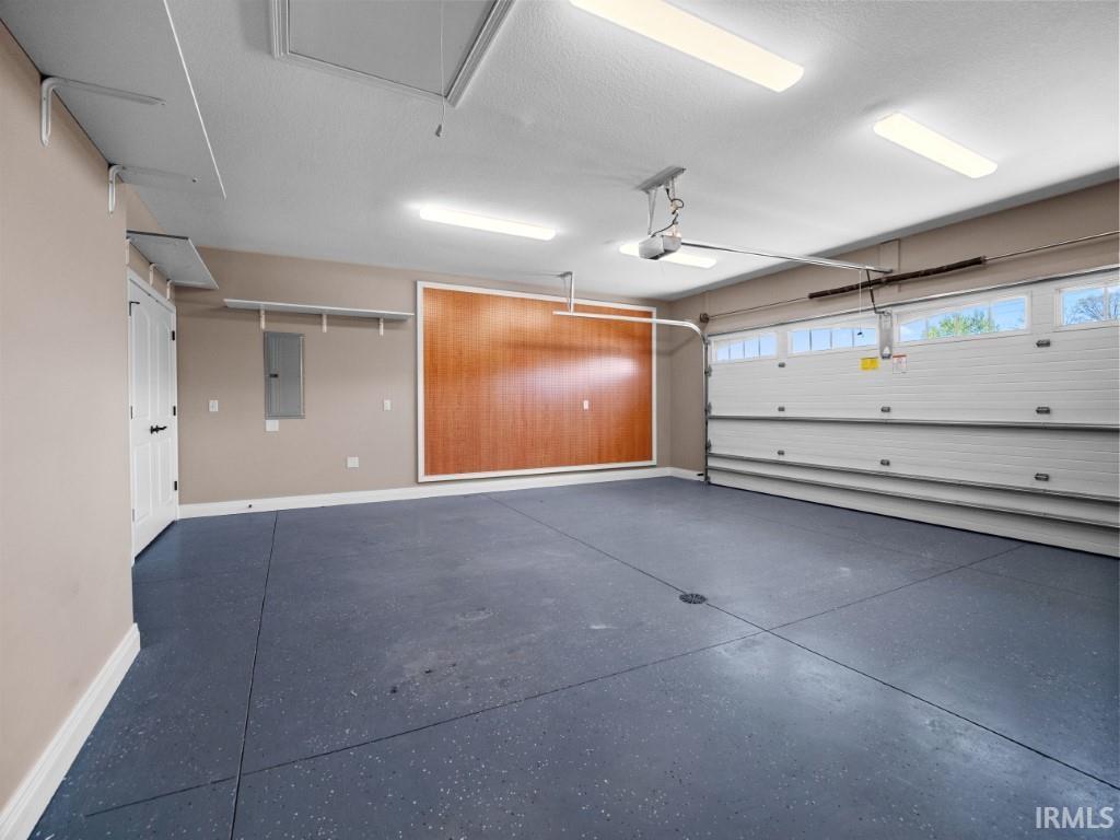 1117 Bunting Drive