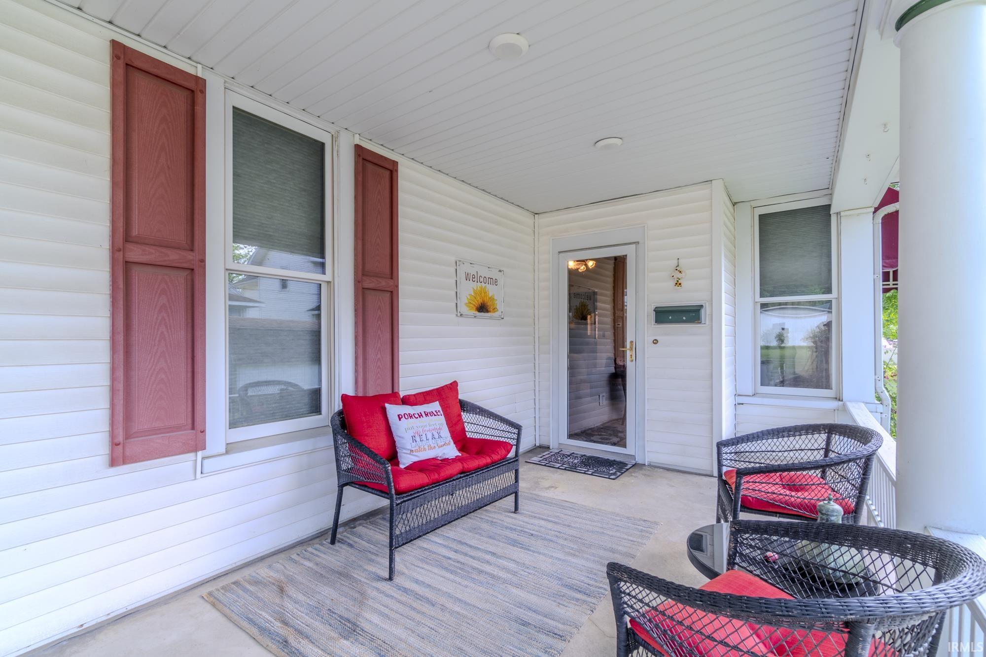 104 N Mountain