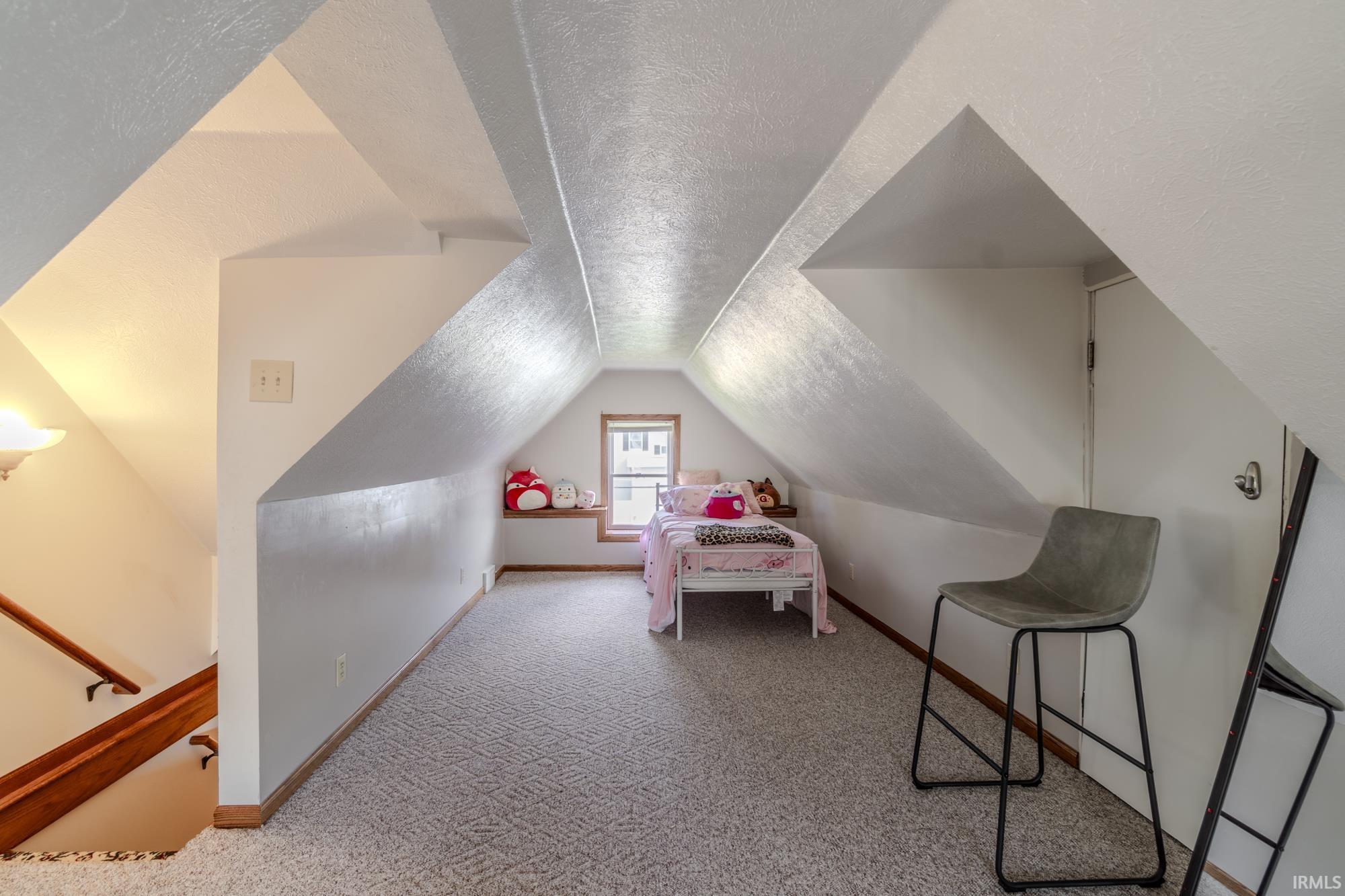 104 N Mountain