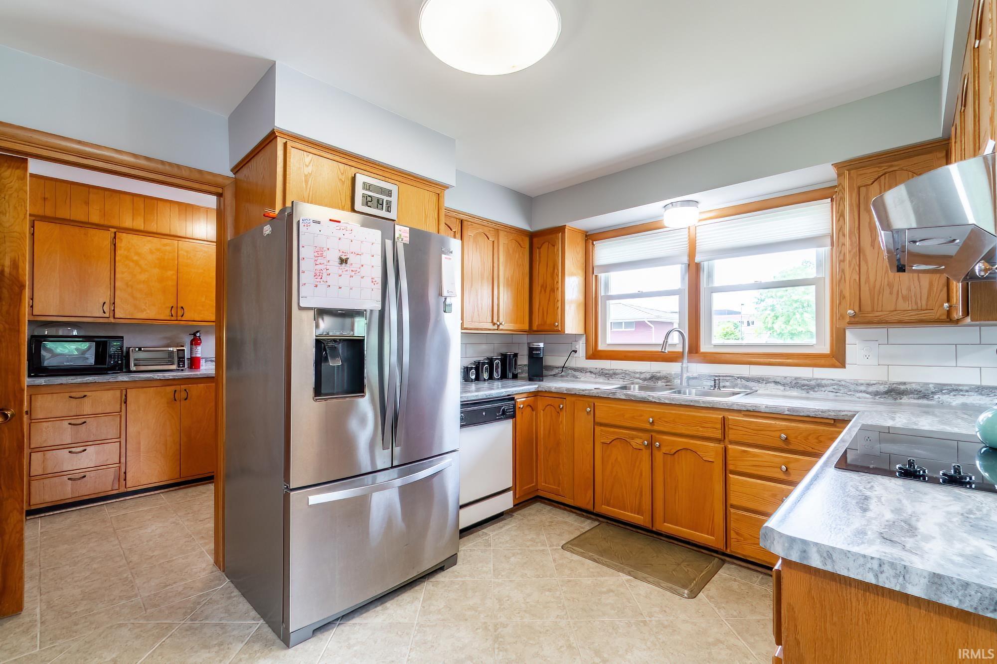 403 W Steuben Street