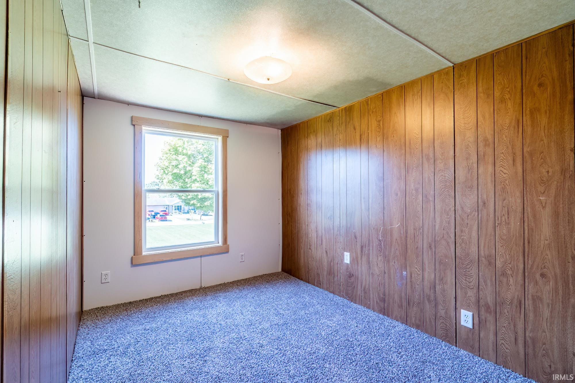 306 N Lakeland Drive