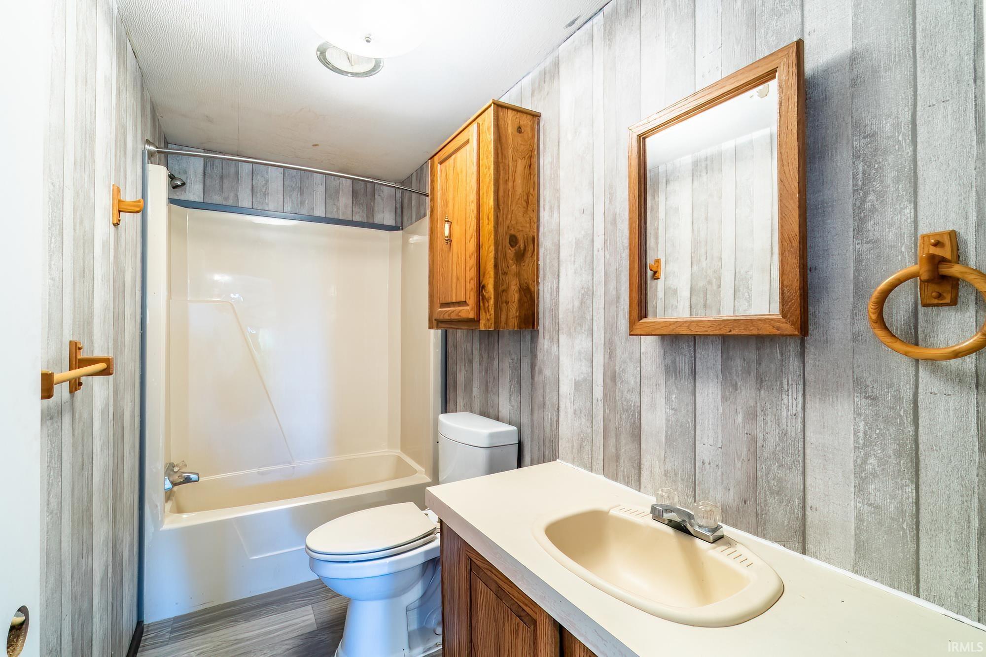 306 N Lakeland Drive