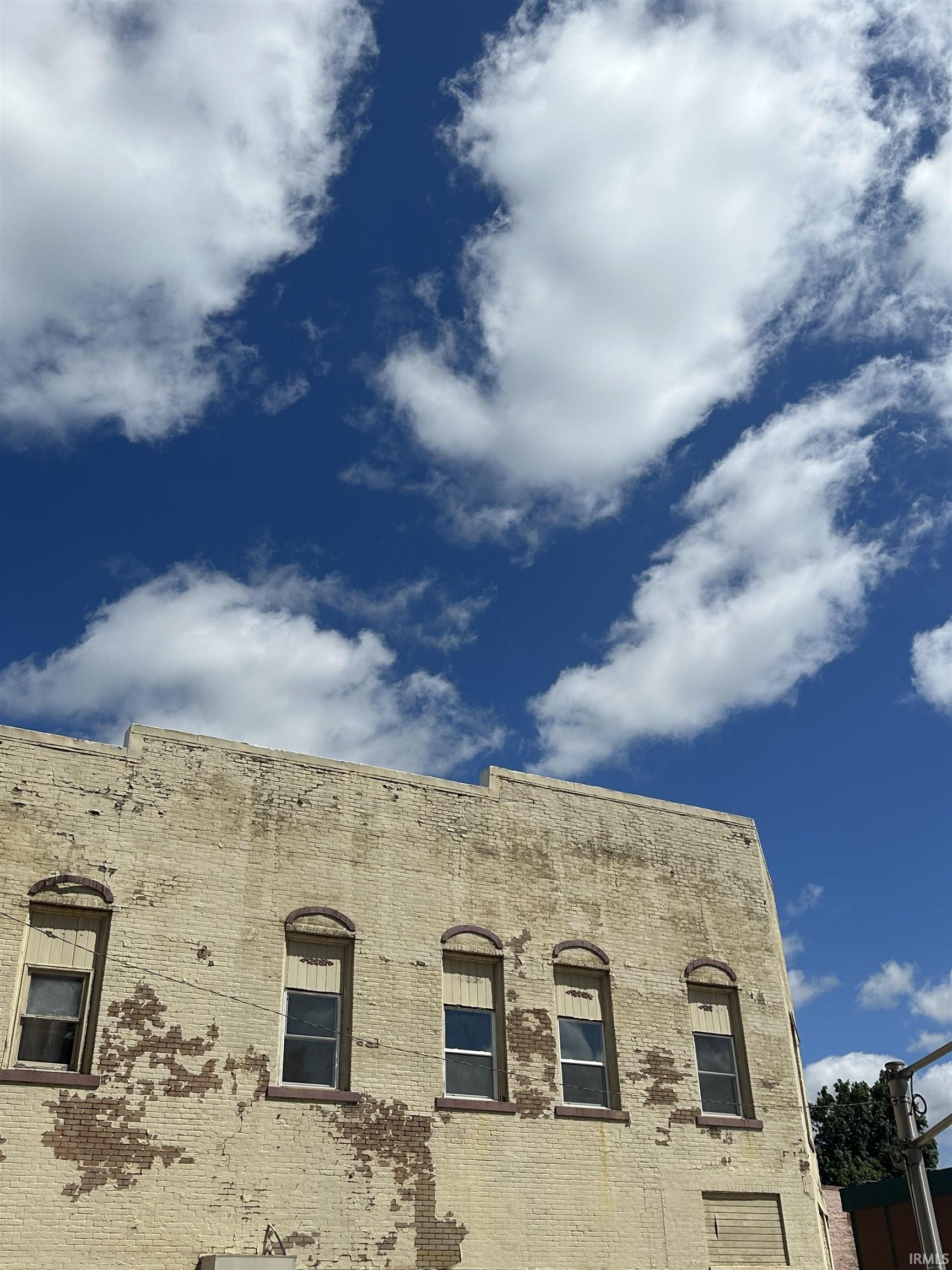 104 1/2 W Michigan Street Unit: #3