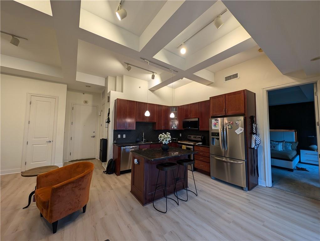 1101 Walnut Street Unit: 508