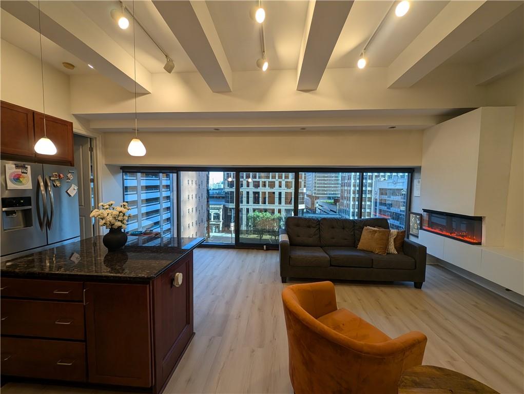 1101 Walnut Street Unit: 508