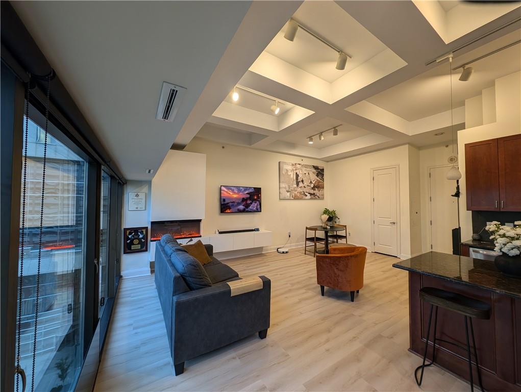 1101 Walnut Street Unit: 508