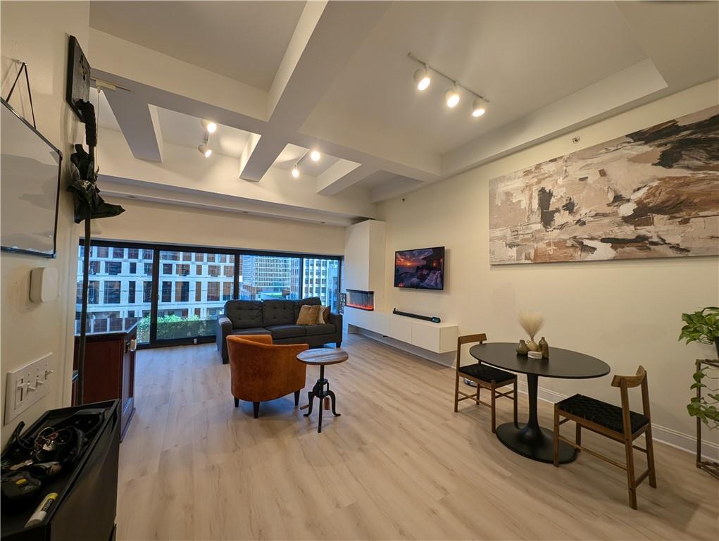 1101 Walnut Street Unit: 508