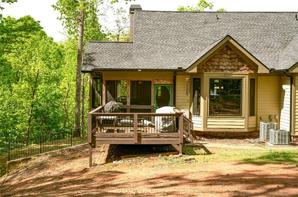 248 LONG MOUNTAIN Trail