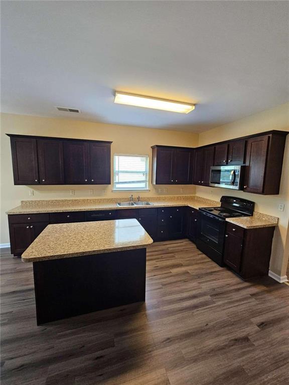 1312 Lock Heath Trail