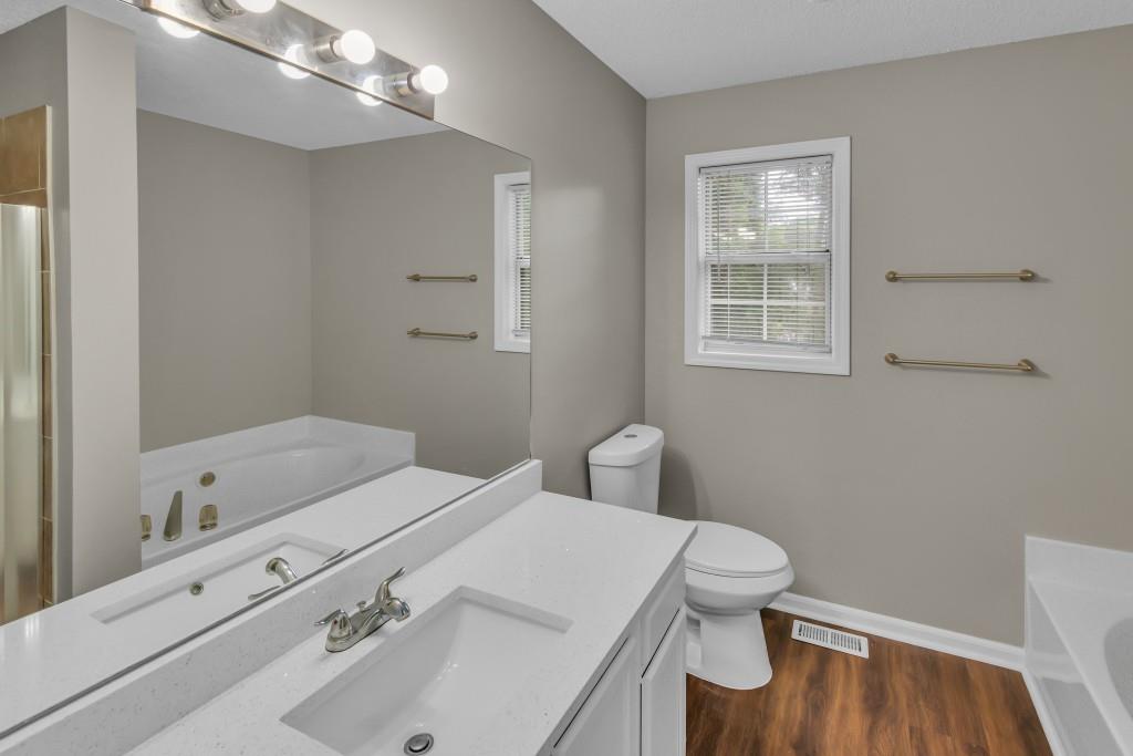 411 Bakers Bridge Circle