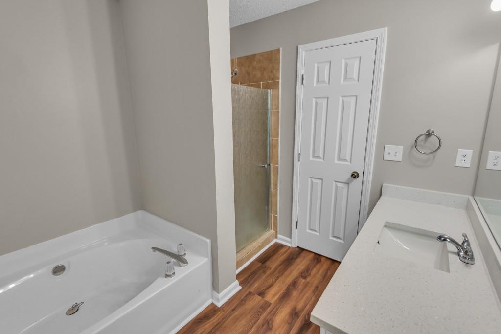 411 Bakers Bridge Circle