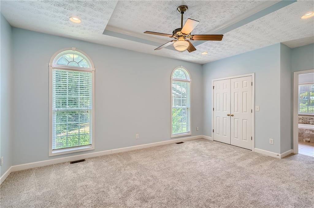1811 Shoreline Trace