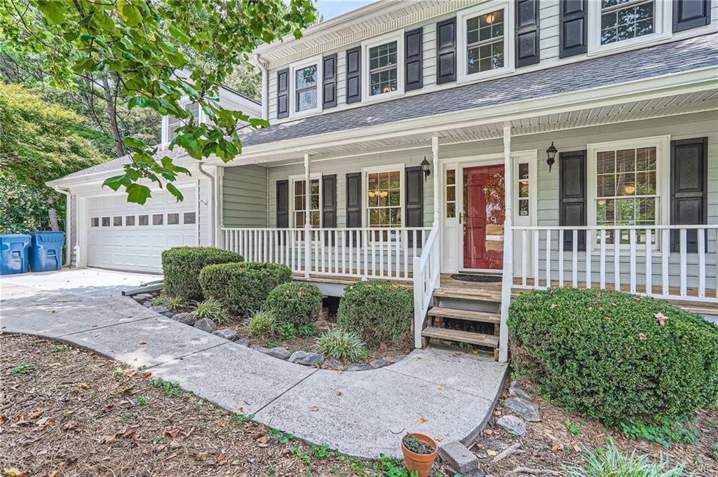 1811 Shoreline Trace