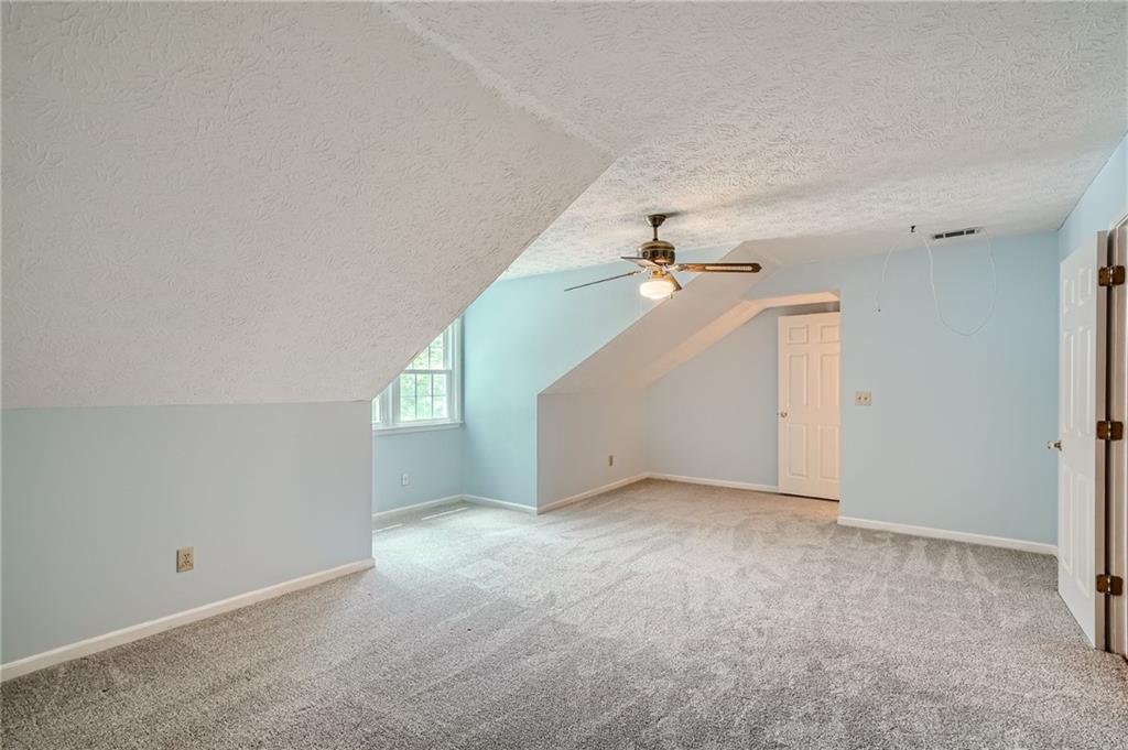 1811 Shoreline Trace