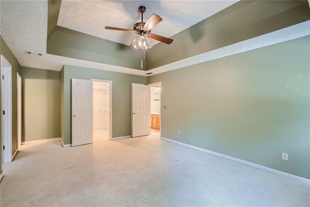 1811 Shoreline Trace