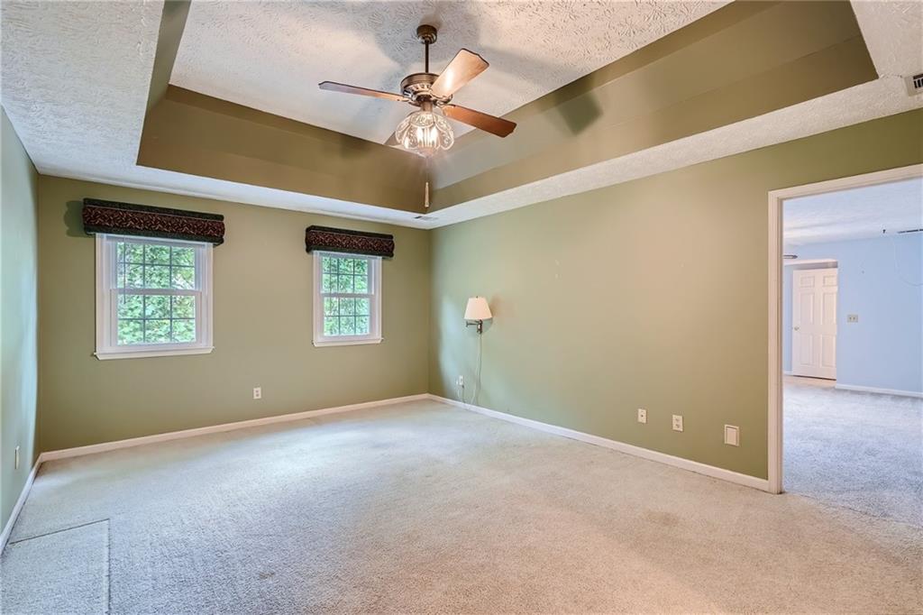 1811 Shoreline Trace