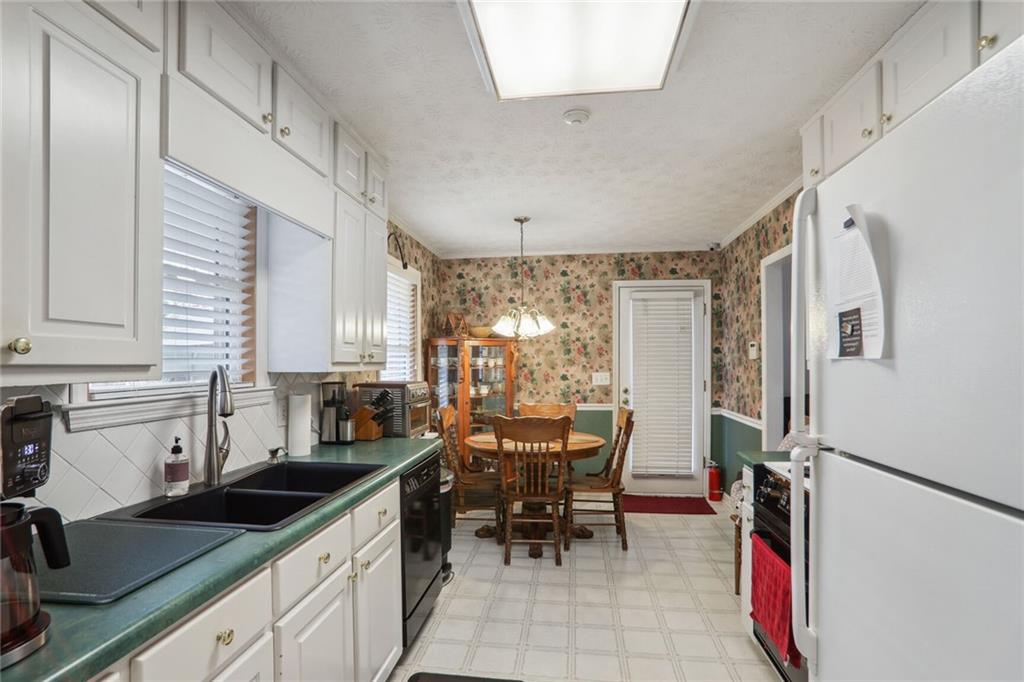 2367 Old Peachtree Road