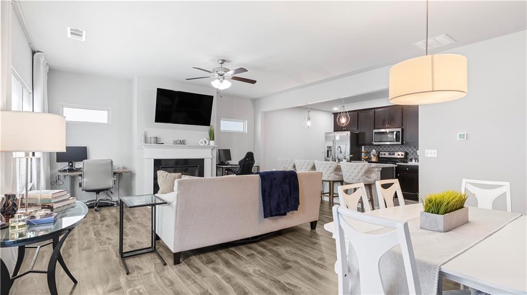 553 Monticello Boulevard SE Unit 307
