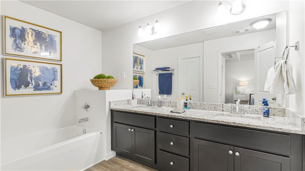 553 Monticello Boulevard SE Unit 307