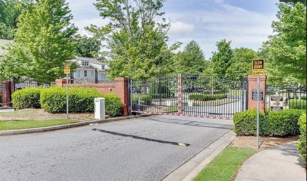 553 Monticello Boulevard SE Unit 307