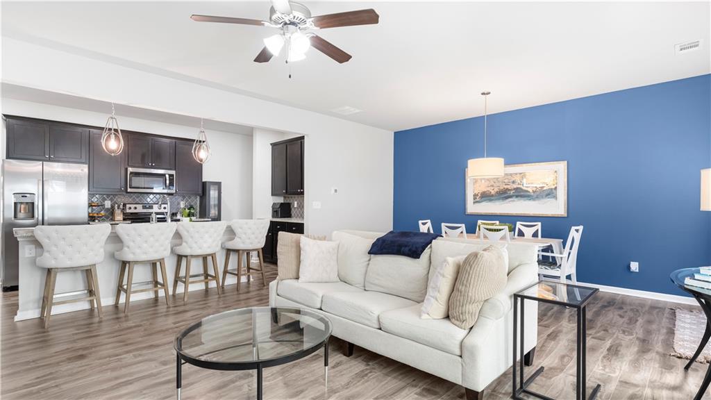 553 Monticello Boulevard SE Unit 307