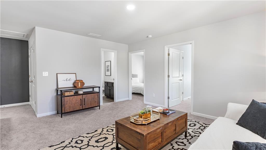 553 Monticello Boulevard SE Unit 307