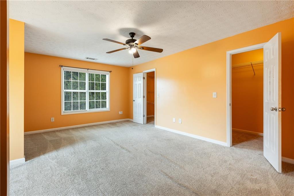 1537 Ravens Run