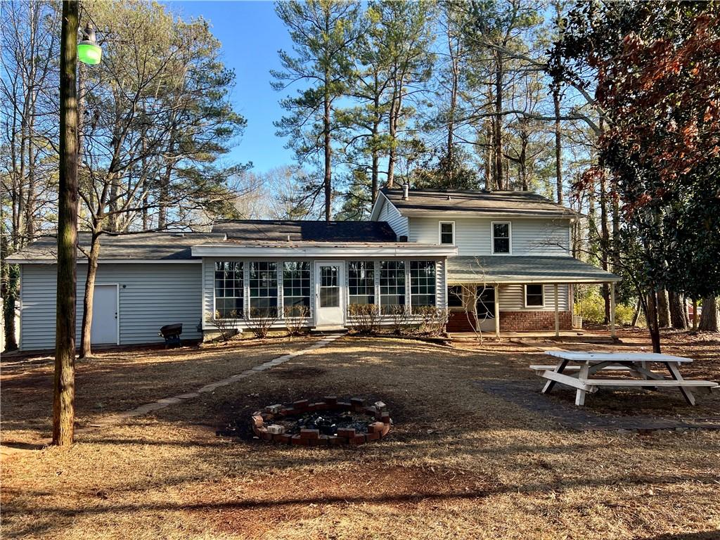 582 Rebecca Street