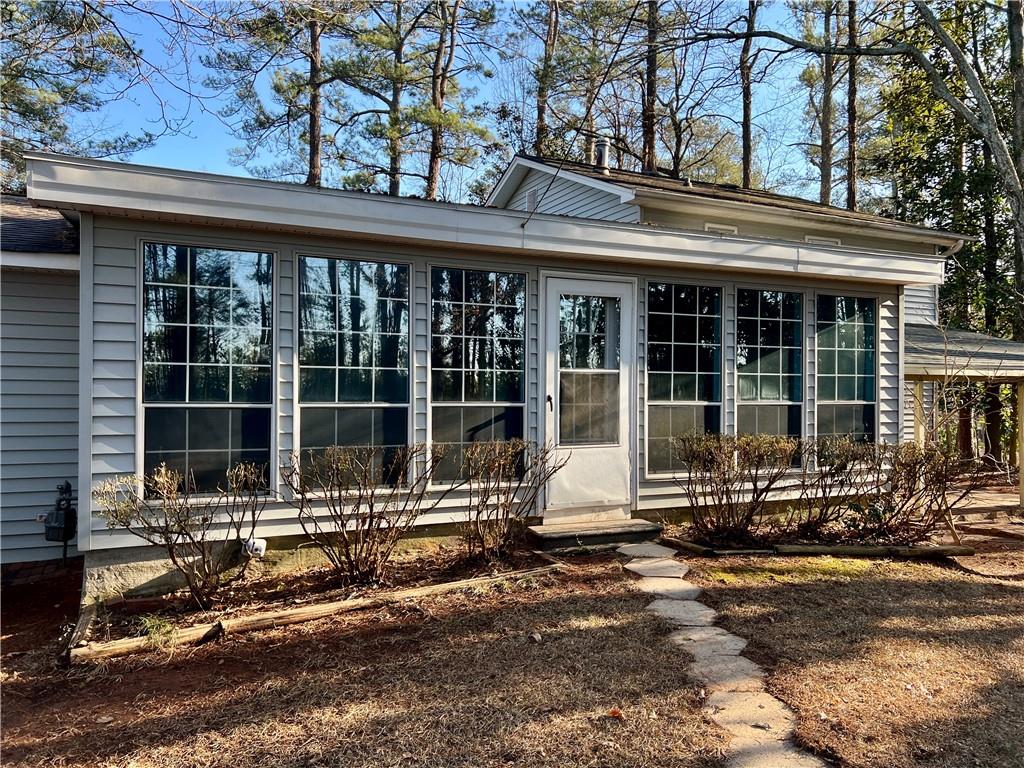 582 Rebecca Street