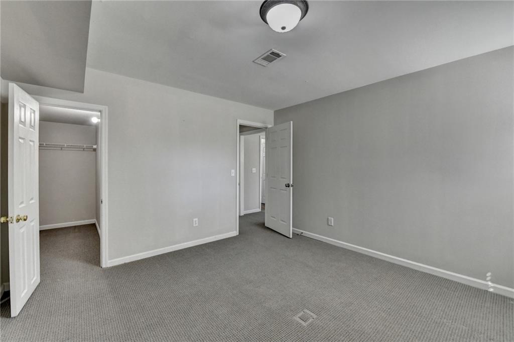 1464 Justin Drive