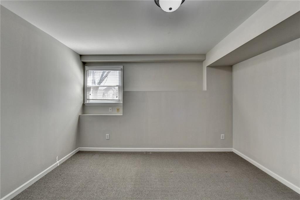 1464 Justin Drive
