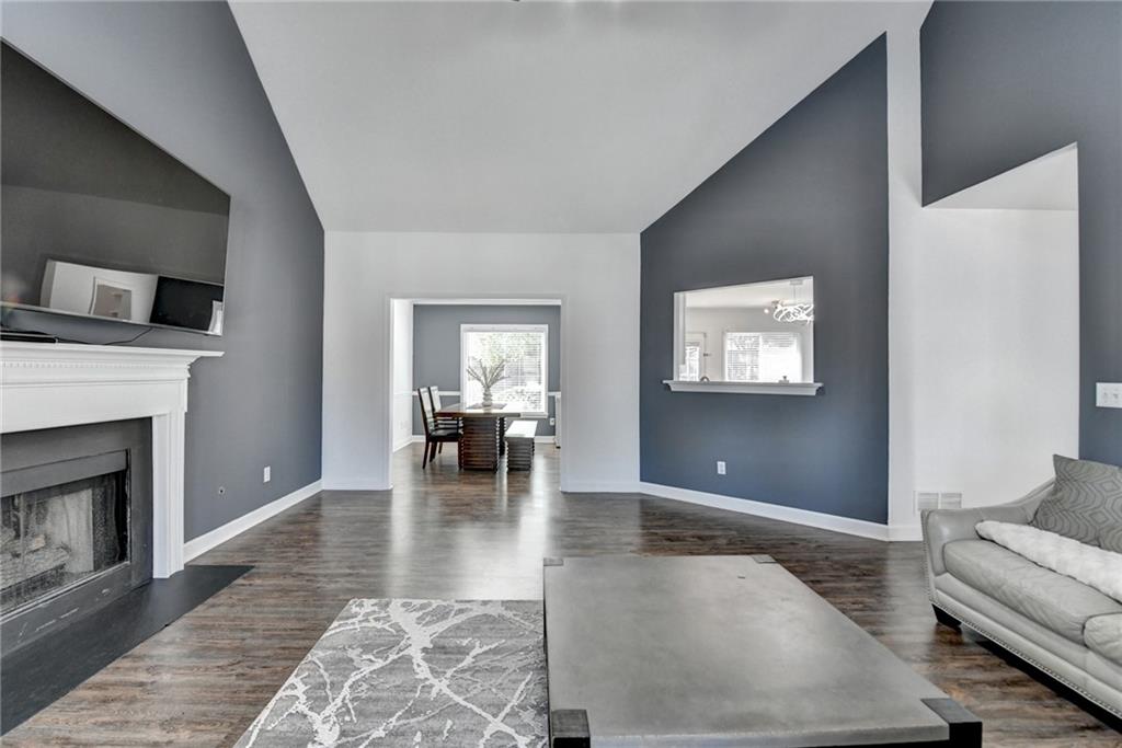 1464 Justin Drive