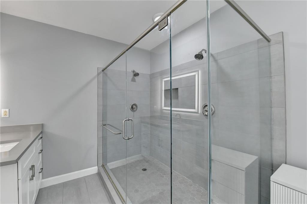 1464 Justin Drive