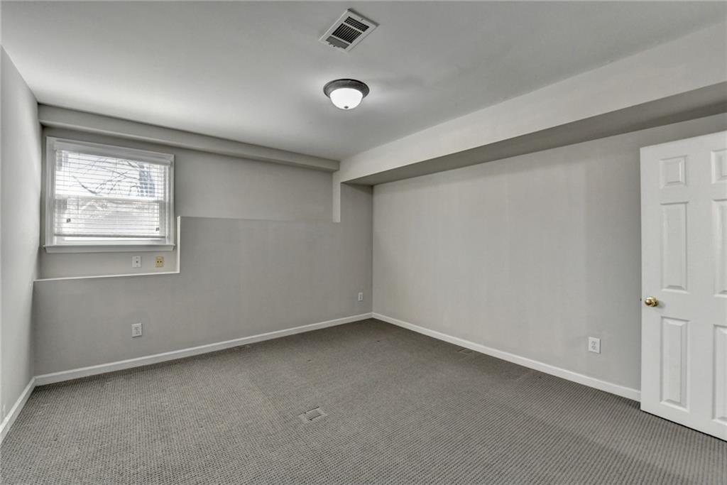 1464 Justin Drive