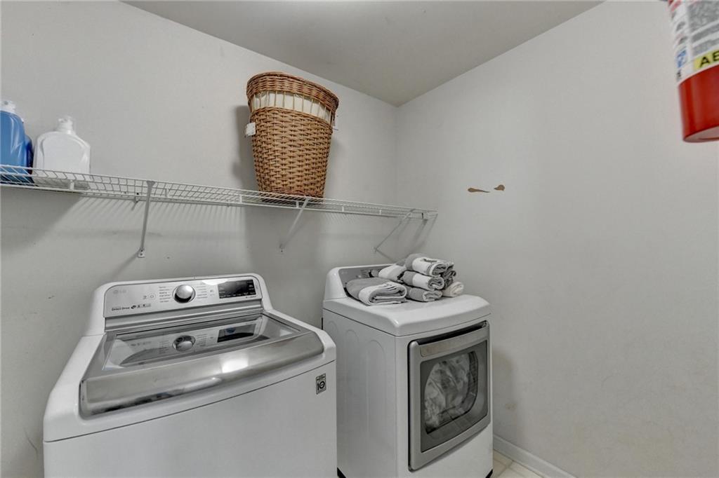 1464 Justin Drive