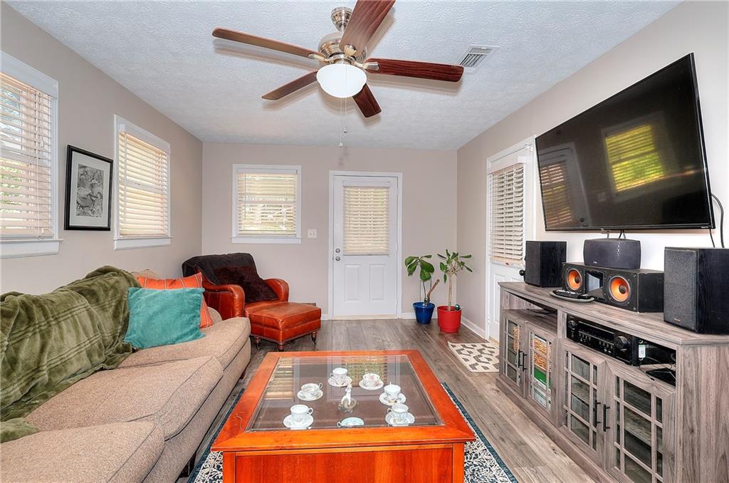 679 Suwanee Court