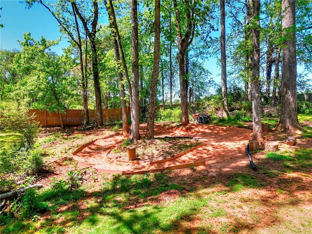 679 Suwanee Court