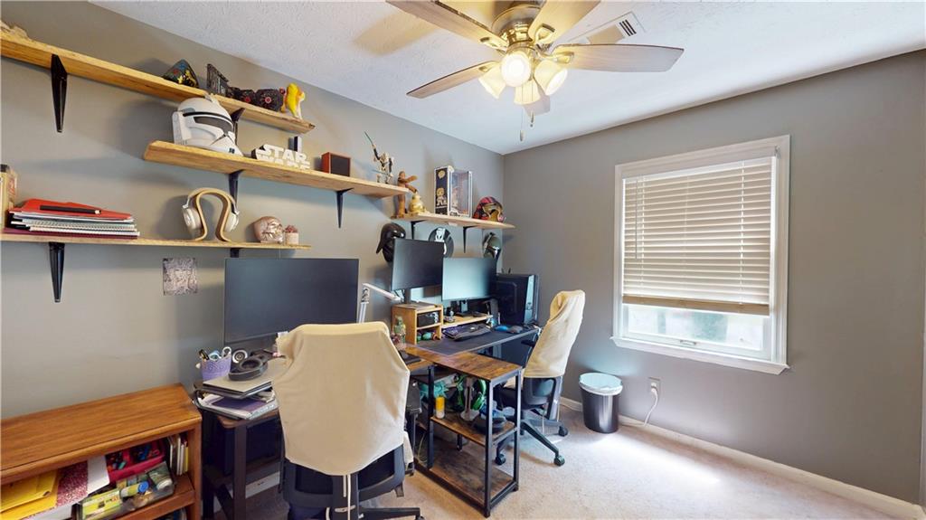 679 Suwanee Court