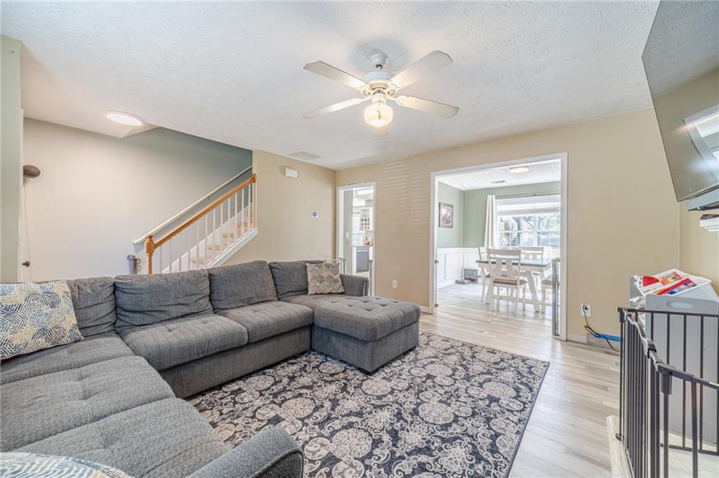1542 Armende Circle