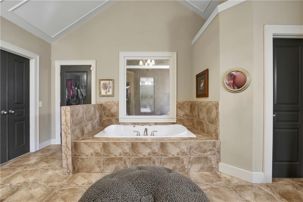 3735 Duckcove Way