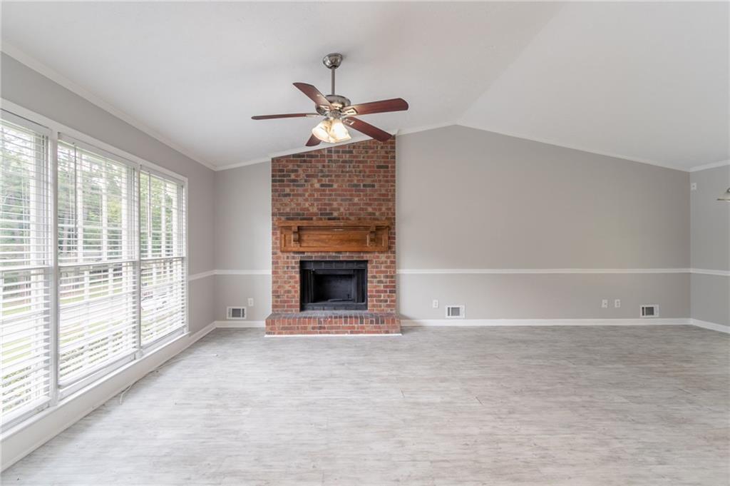 803 Cedar Lake Drive SE