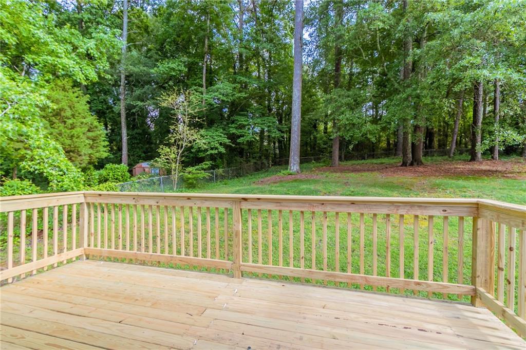 803 Cedar Lake Drive SE