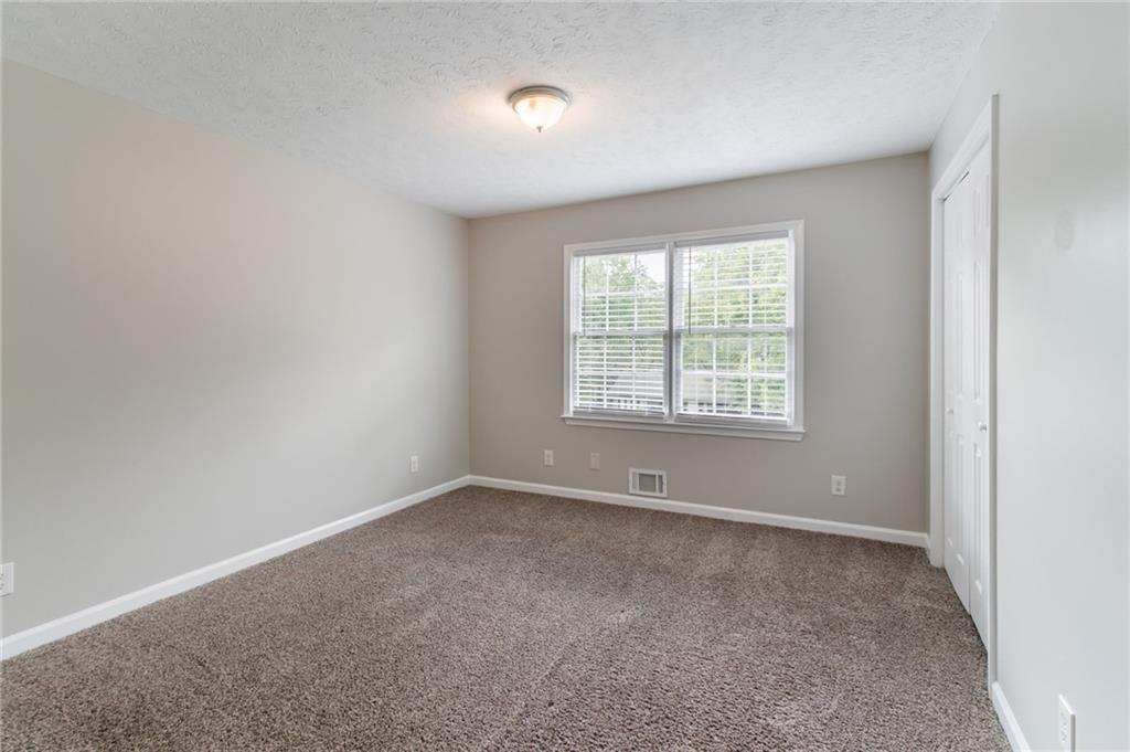 803 Cedar Lake Drive SE