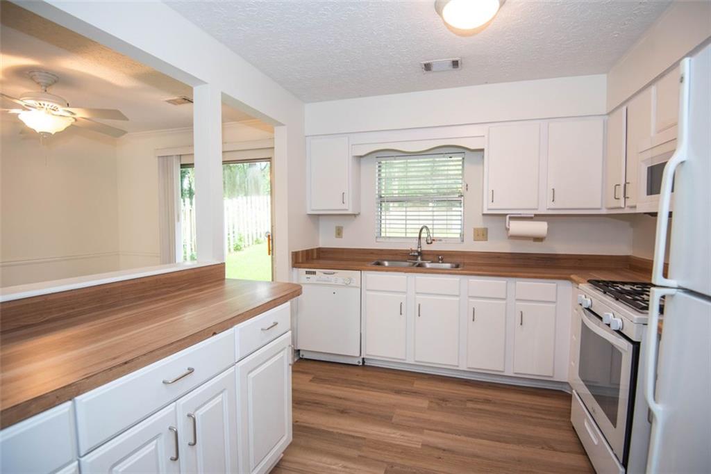 3053 Shadow Walk Lane