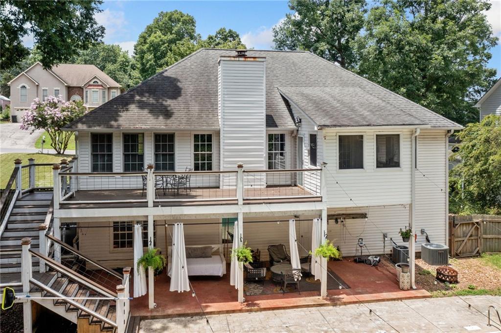 23 Meadowbridge Drive SW