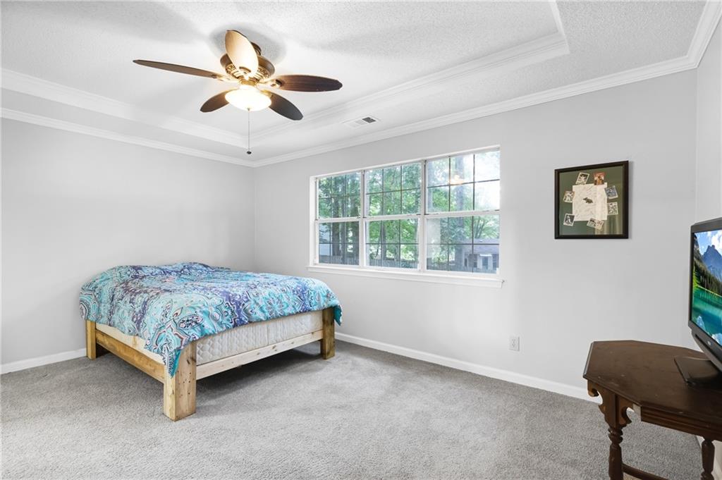 1180 AUSTIN Court