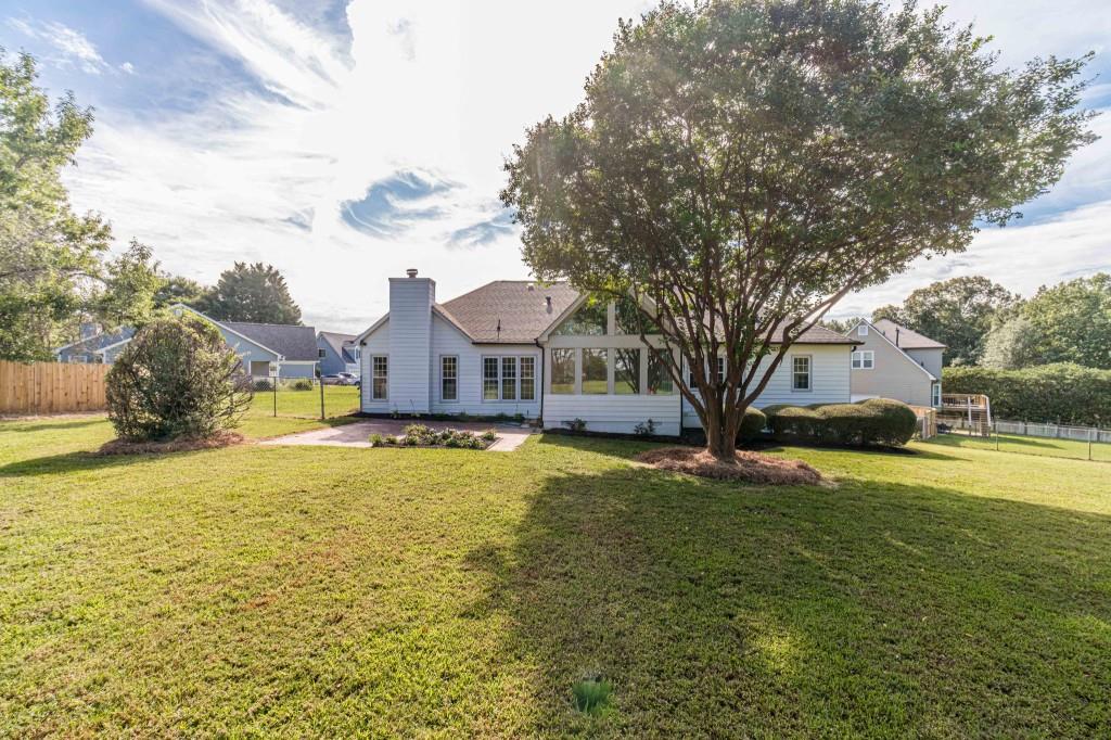 2180 Appleton Circle