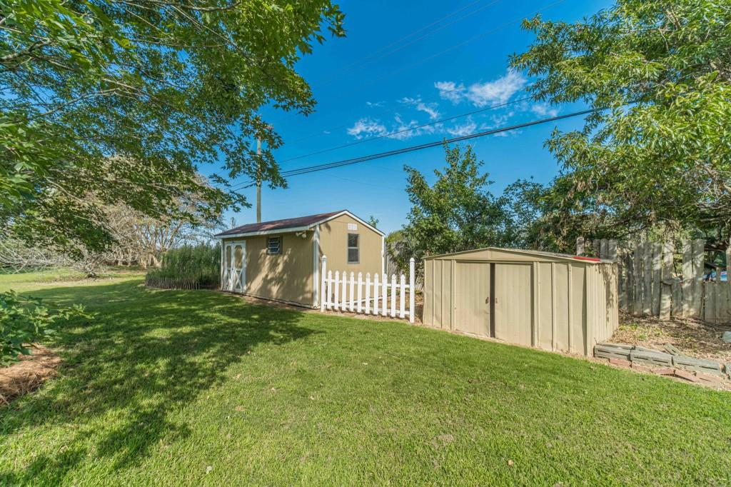 2180 Appleton Circle