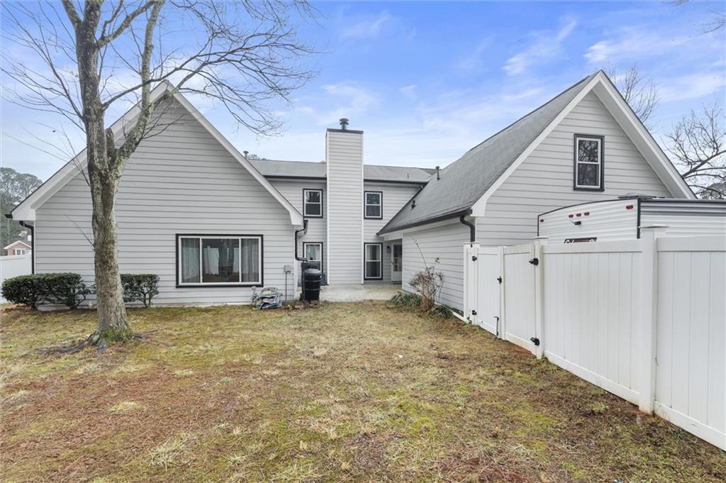 3142 Garmon Oak Court
